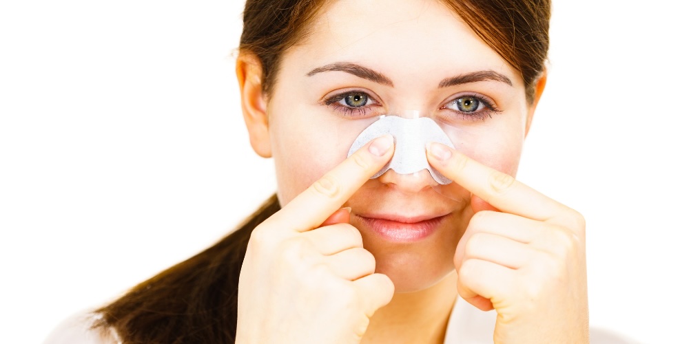 how to remove blackheads - what not to do - dermatologist tips